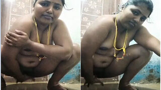 Sexy Mallu Bhabhi Shows Big Boobs And Fingering Part 2 | Indian MMS