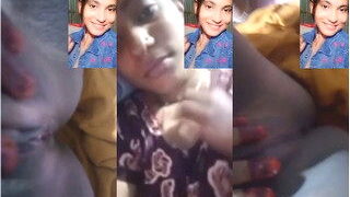 Desi Girl Shows Her Pussy | Indian MMS