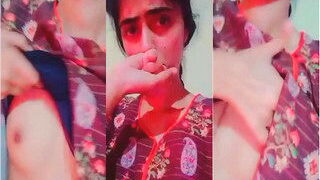 Desi Girl Shows Her Boobs | Indian MMS