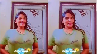 Sexy Desi Girl Boobs Visible | Indian MMS