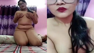 Horny Desi Girl Shows Nude Body | Indian MMS