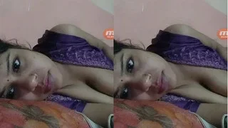 Sexy Bhabhi Shows Boobs On Cam | Indian MMS