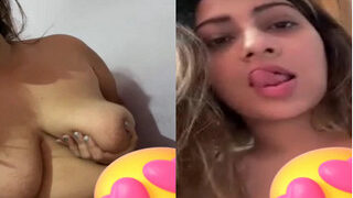 Sexy Desi Girl Shows Boobs And Pussy On VC | Indian MMS
