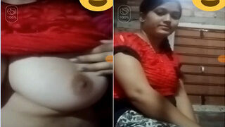 Desi Girl Shows Her Boobs And Ass | Indian MMS