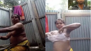 Sexy Desi Bhabhi Shows Her Pussy And Bathing Part 2 | Indian MMS
