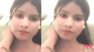 Cute GF Pressing Boobs Showing Pussy | Indian MMS