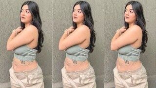 Desi Girl Sucking Dick | Indian MMS